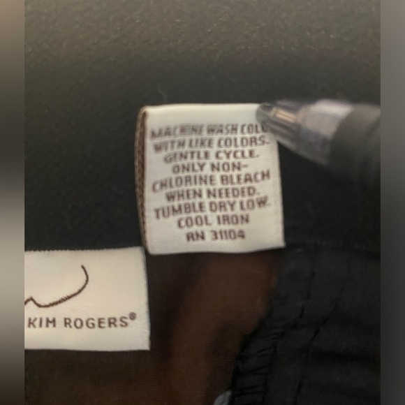 Kim Rogers Womens Plus Size 16 High Rise Brown Capri Pants - Picture 3 of 4